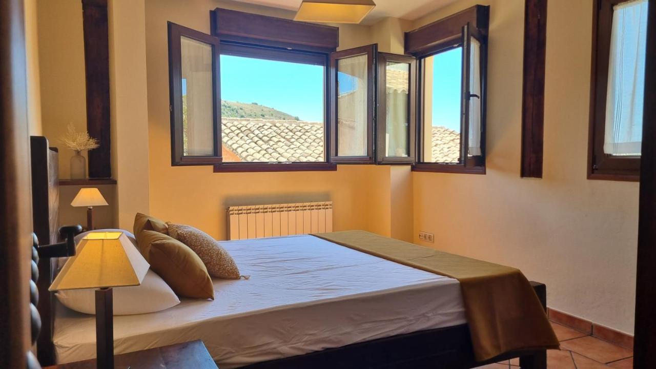 Casa Rural La Posada De Santa Teresa Pastrana Ngoại thất bức ảnh
