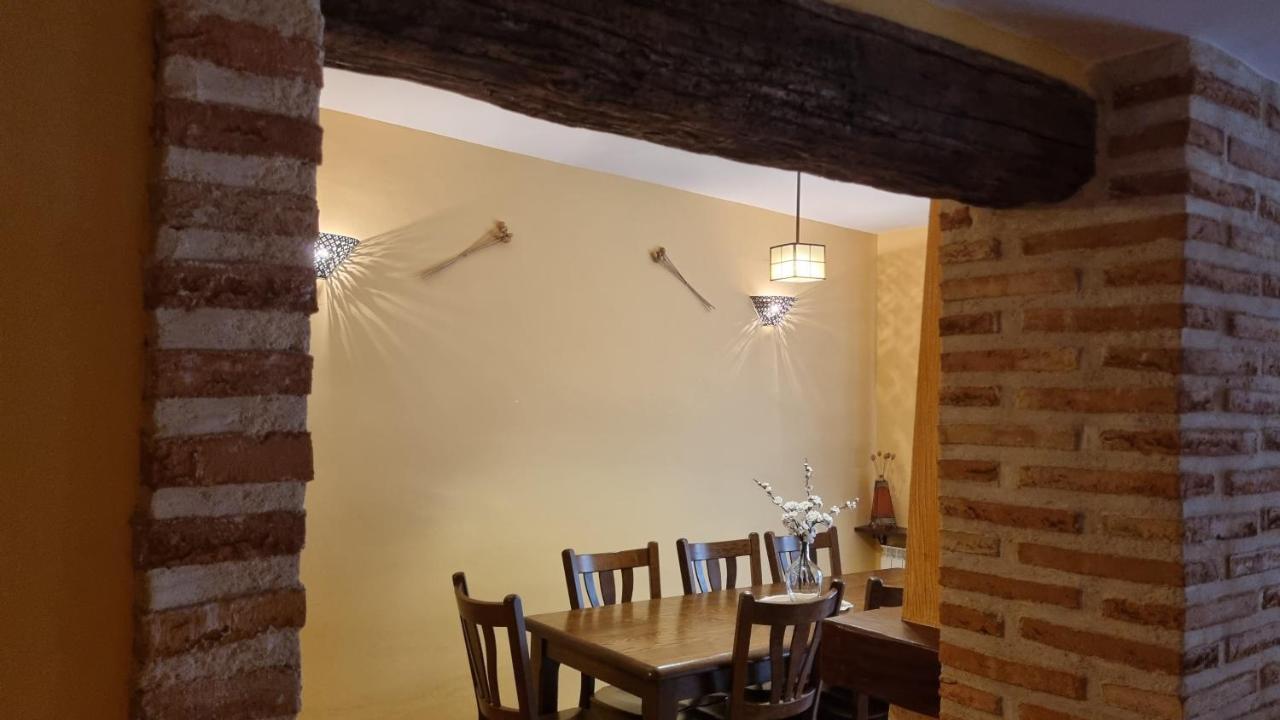 Casa Rural La Posada De Santa Teresa Pastrana Ngoại thất bức ảnh