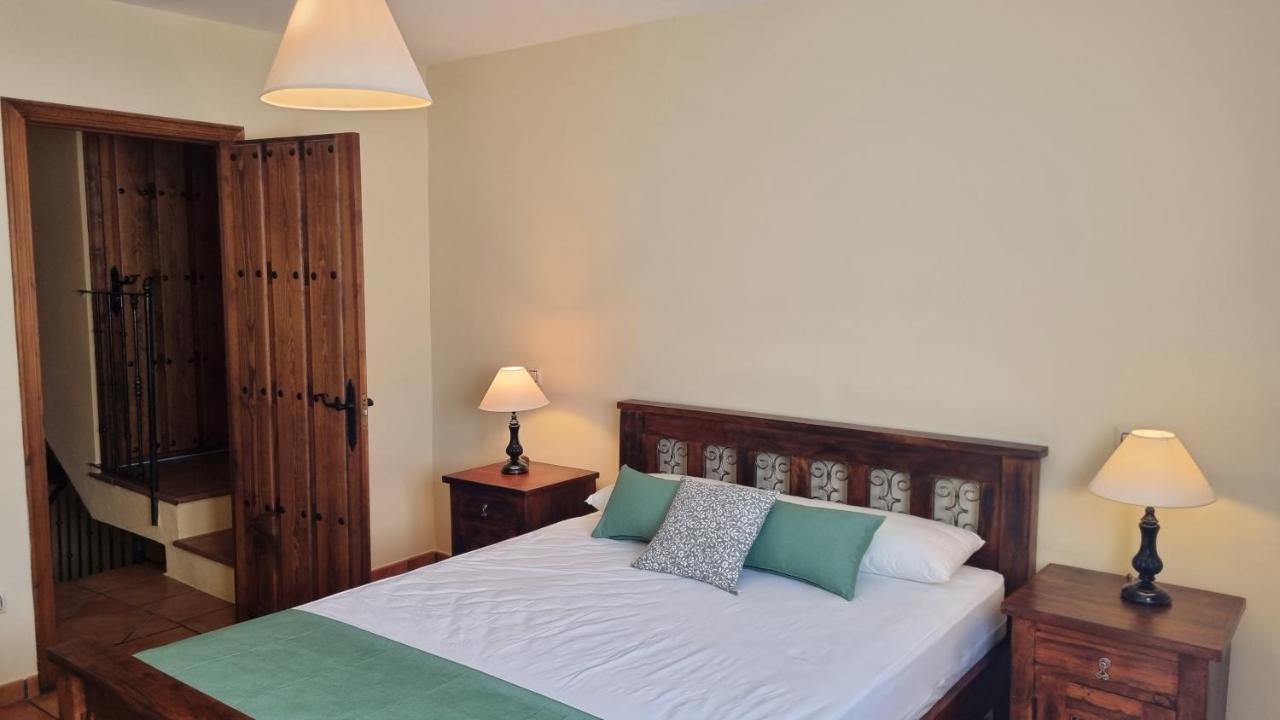 Casa Rural La Posada De Santa Teresa Pastrana Ngoại thất bức ảnh