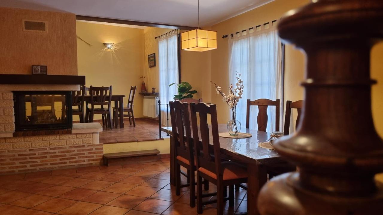Casa Rural La Posada De Santa Teresa Pastrana Ngoại thất bức ảnh